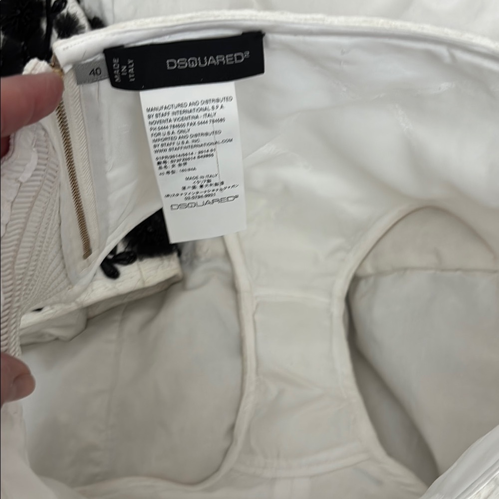 D2Squared ICONIC mini dress Black and White Floral Set sz 40/ XS - Picture 5 of 14